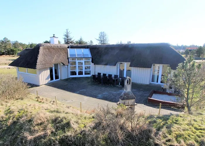 Annalise - 1km From The Sea By Interhome *